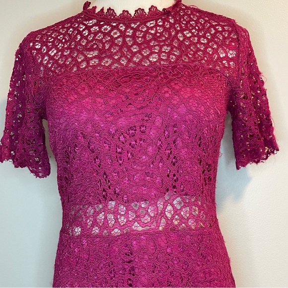LOVE x Design Lace Sheer Panel Knee Length Sheath Dress Magenta Berry - Picture 3 of 6